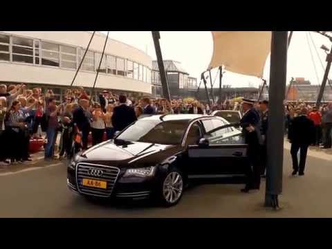 willem-alexander-opent-de-gallerij-op-de-universiteit-twente-te-enschede