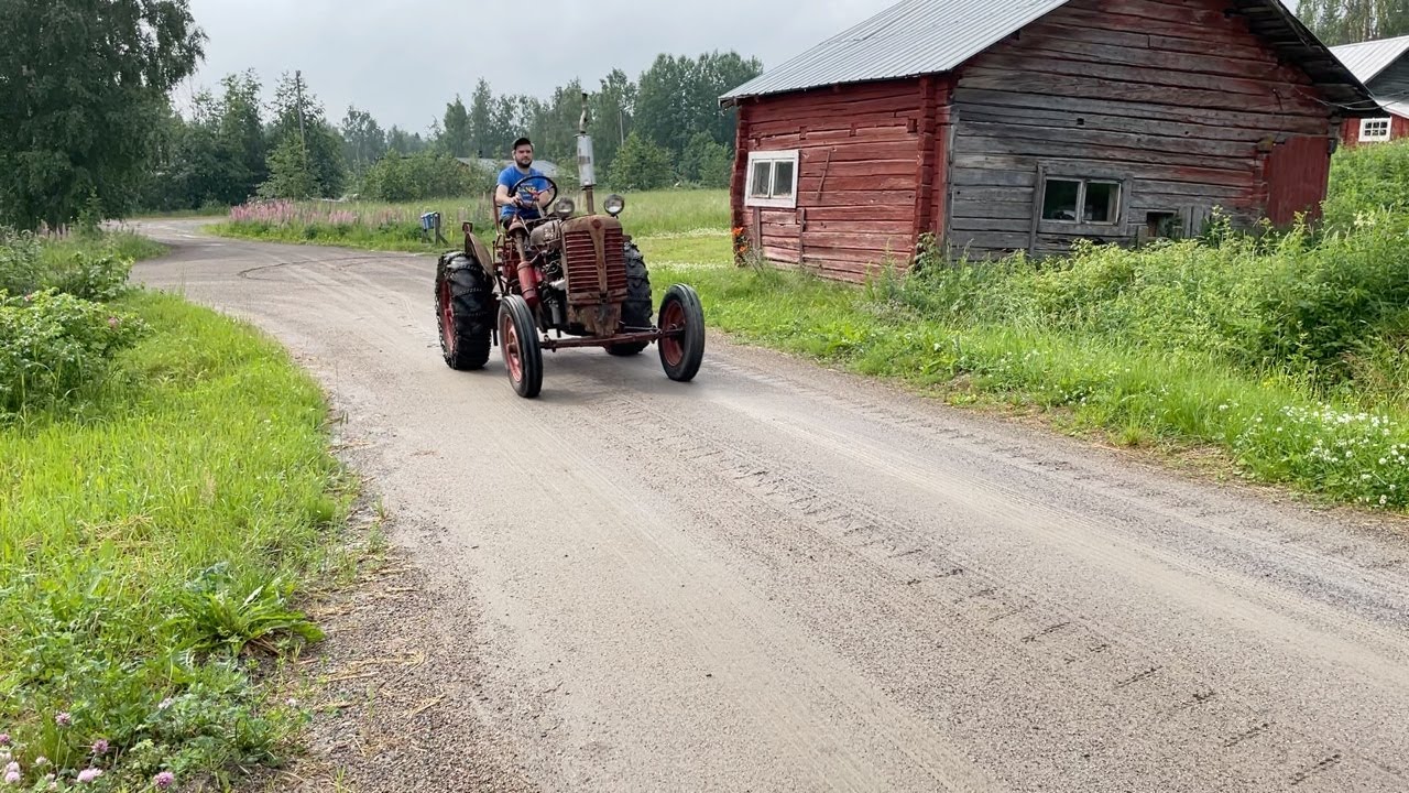 Köp Veterantraktor Zetor 25 A på Klaravik
