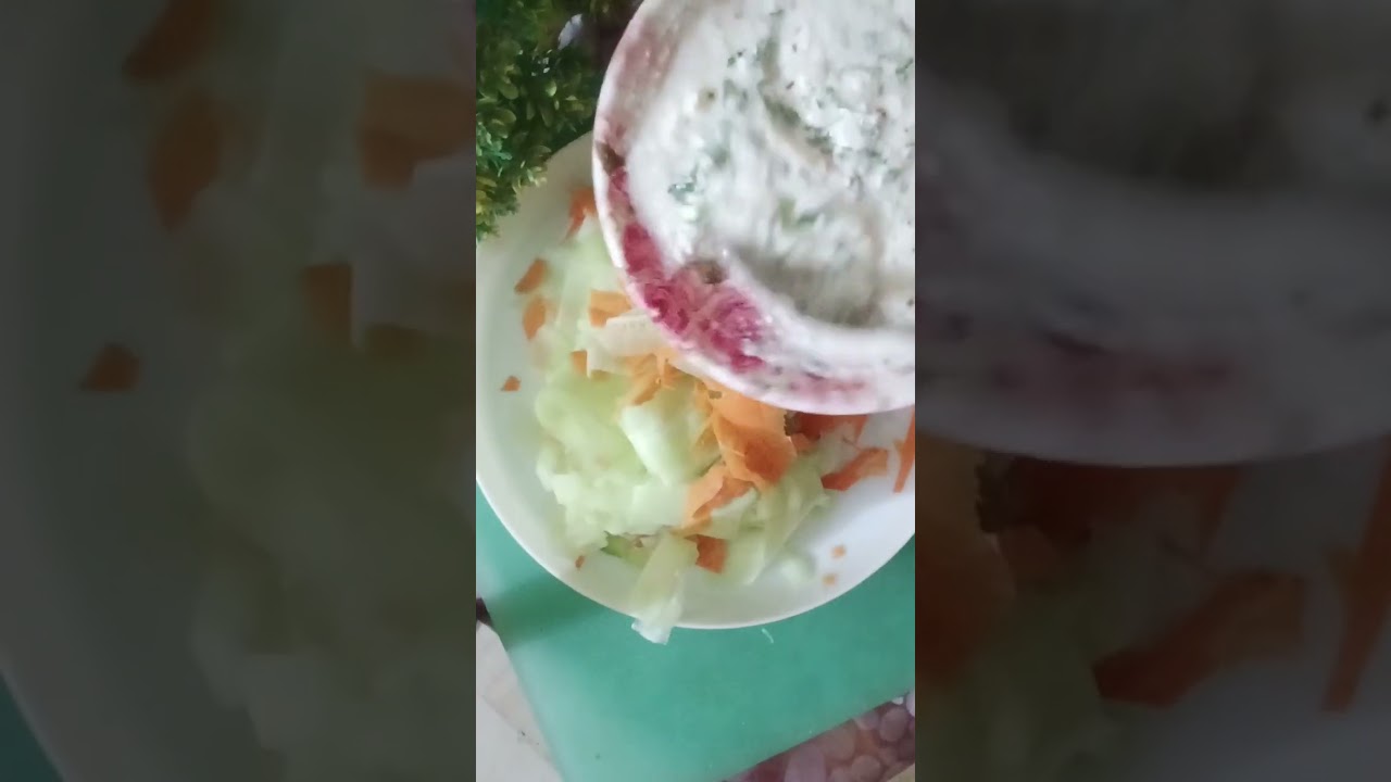 creamy cucumber and carrot salad 