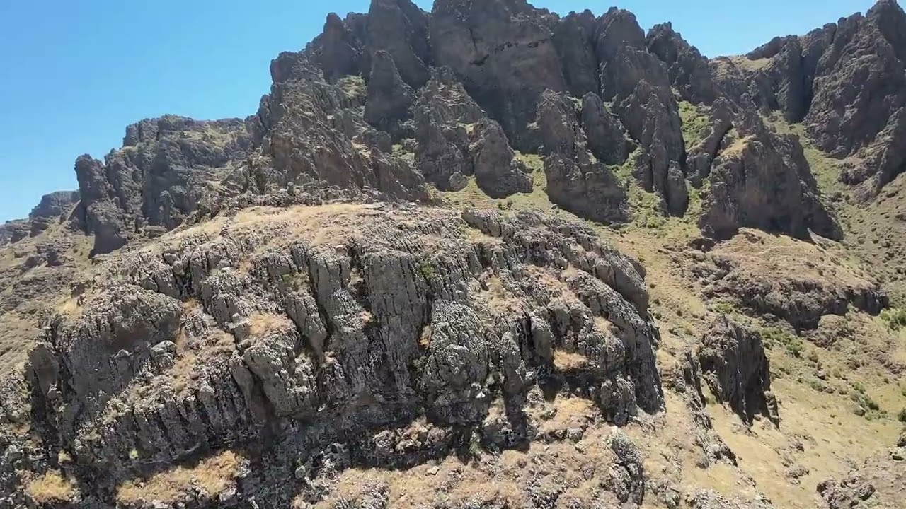 Kayseri Develi Öksüt Köyündeki Muhteşem Tarihi Yapı