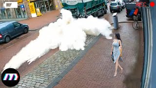 60 Incredible Moments Caught on CCTV Camera #1 screenshot 1