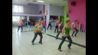 ZUMBA CON LUPITA FUENTES ''DIME DIME''