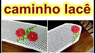 CAMINHO EM CROCHE LACÃŠ CAMÃ‰LIAS SOBRE A MESA