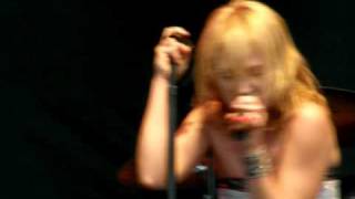 Metric - Monster Hospital (Bluesfest, July 9th, 2009)