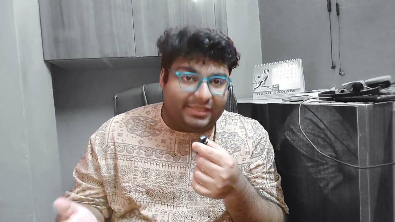 Toxic Teaser Review| অমিতাভ বচ্চনের ছবি থেকে ঝাড়া?