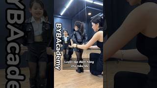 Luyện Tập Bước Đi Đẹp Cho Mẫu Nhí Đáng Yêu | Practice Beautiful Steps For Lovely Model 💗