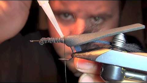 Tying The Master Splinter Mouse Fly