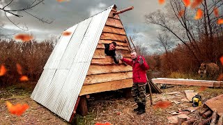 Building a COZY HOUSE on the riverbank for SURVIVAL | Part 4