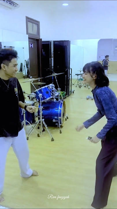 kira kira mereka rebutan apa ya #valenda7 #valen #tasya #tasyada7 #shortsfeed #shortvideo #ytshorts