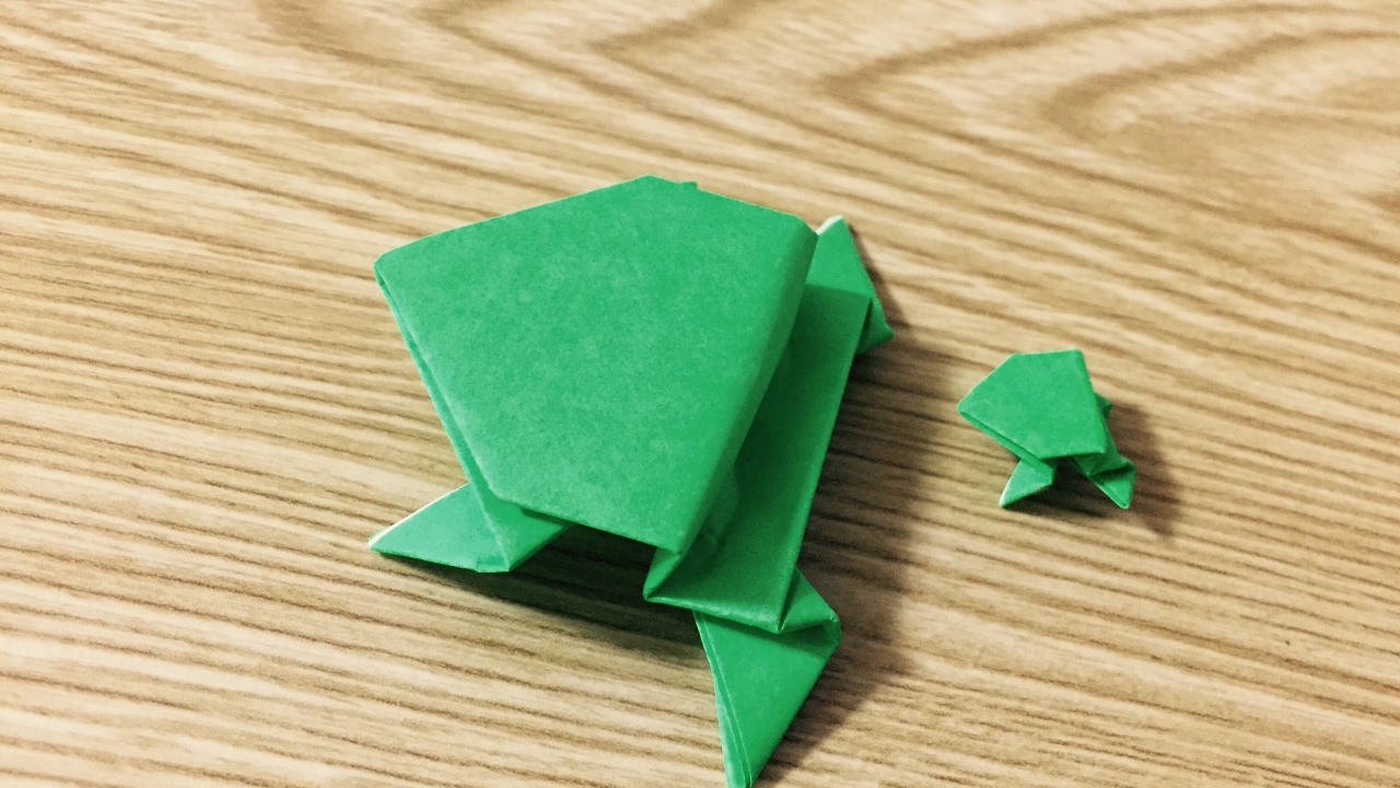 折り紙＊カエルの折り方 作り方 origami ぴょんぴょん YouTube