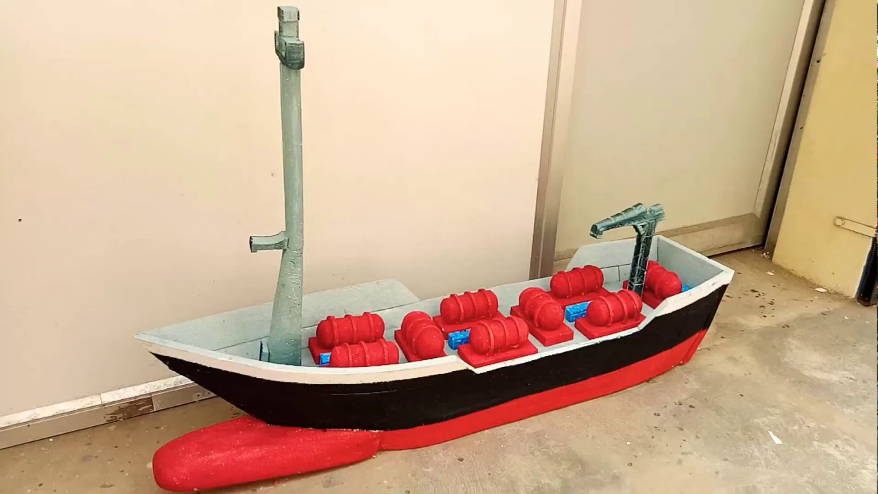 School project Container Boat Model (www.schoolprojectcenter.in