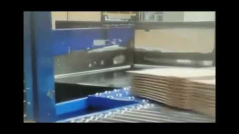 Pallet Stacking machine for corrugated cardboard stacking semiautomatic WhatsApp008618232860906