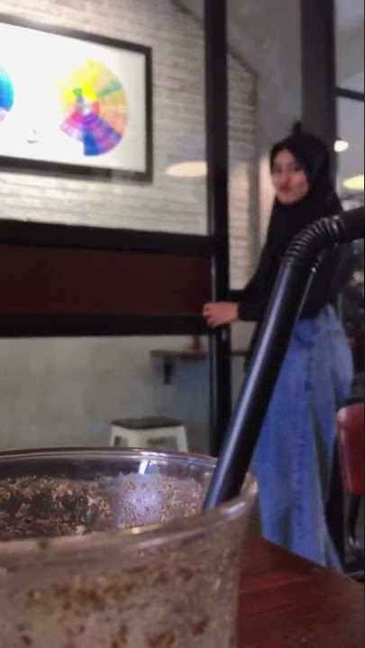 STORY WA MENTAHAN HALU. DI CAFE SAMA CEWEK CANTIK. BUAT MANASIN MANTAN, PRANK TEMEN.