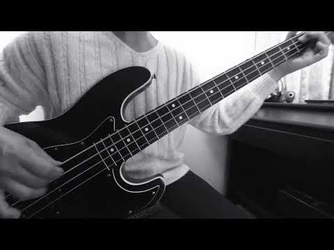 ベースで弾いてみた。『  みなと / スピッツ 』bass cover