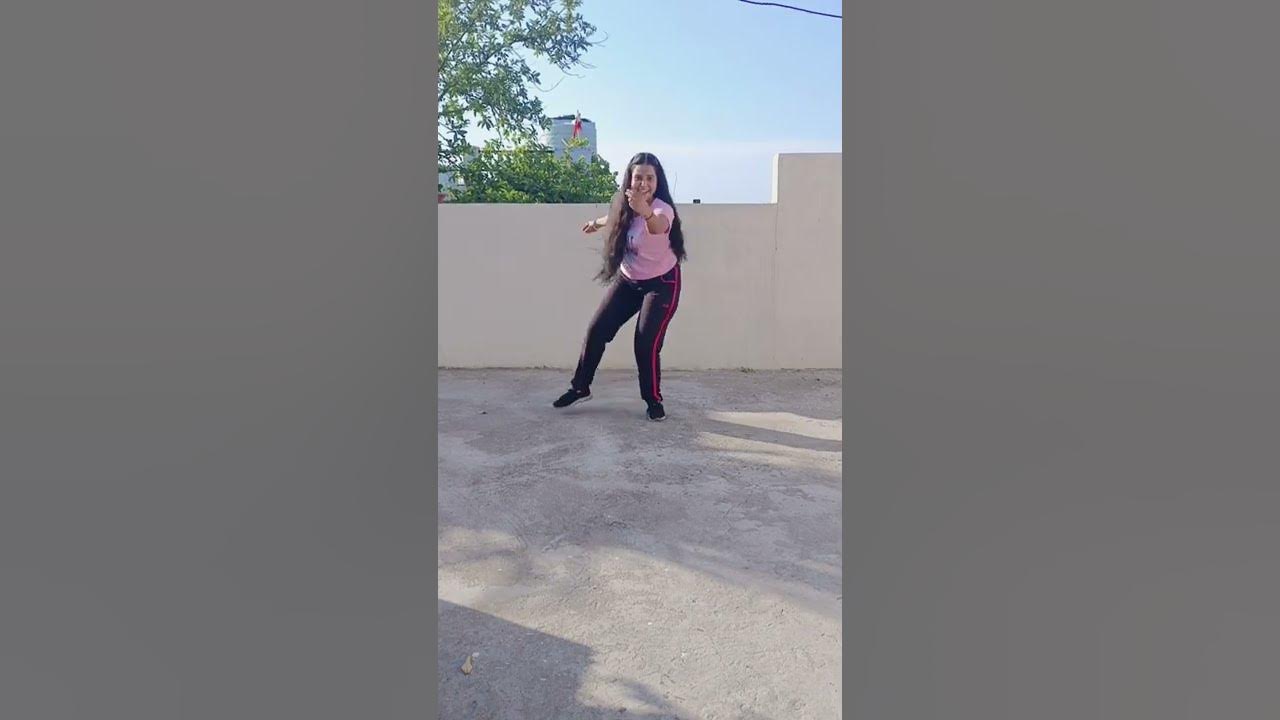 Bamb Aagya🙈❤️#gursidhu #jasminesandlas #kaptaan #dancecover #bhangra