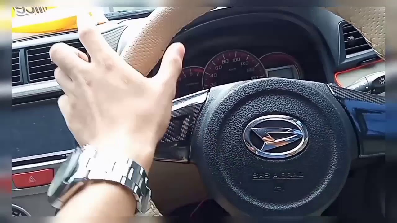 Perbandingan Toyota Avanza dan Daihatsu Xenia 2018: Kembaran yang Tak Sama