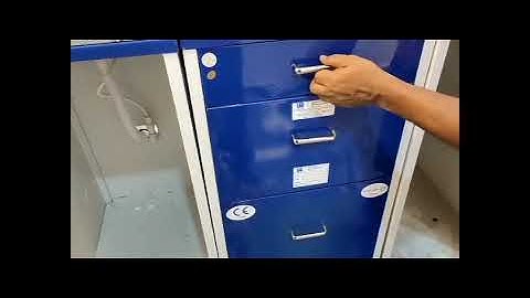 Chemical laboratory table