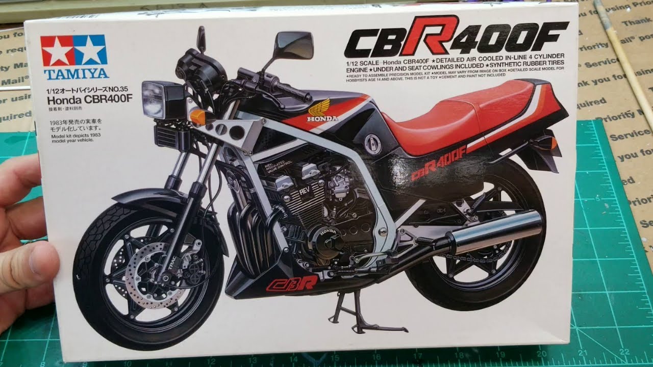 Tamiya CBR 400F 1:12 Scale Model Kit PT:1 - YouTube