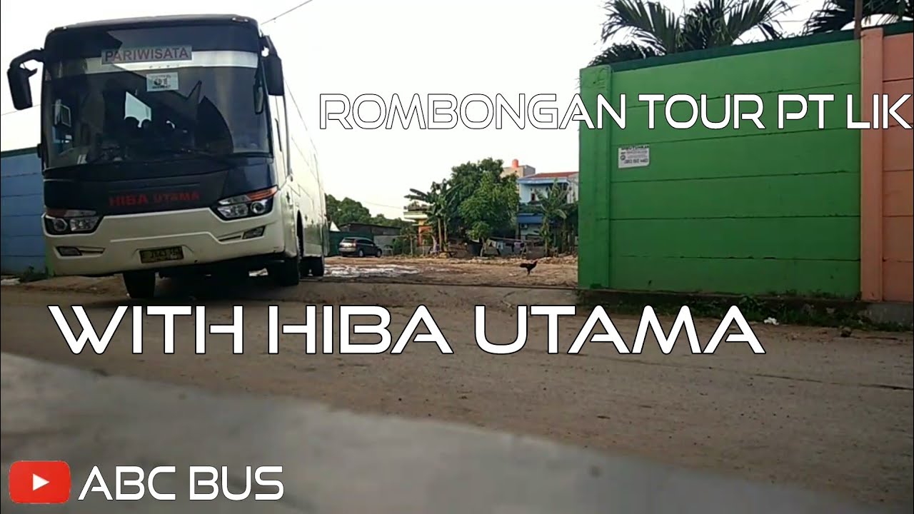 Rombongan 17 Bus Hiba Utama Tour PT Lucky Indah Keramik  