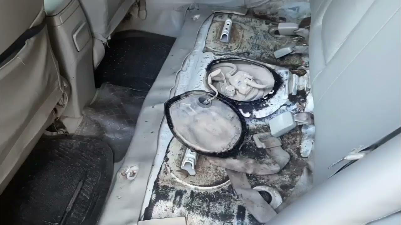 Toyota Corolla 2009 fuel filter cleaning at home - YouTube