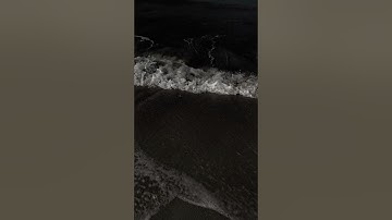 هُوَ الَّذِي جَعَلَ الشَّمْسَ ضِيَاءً وَالْقَمَرَ نُورًا 🍁"سورة يونس"