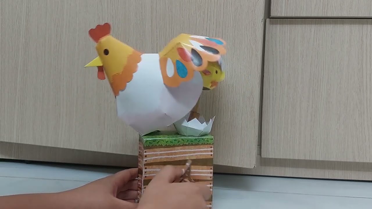 Chicken and Newborn Baby Chick(automata  papercraft)