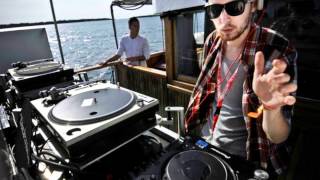 Vibration Lab featuring Linval Thompson - Tribulation Time (Radikal Guru Mix)