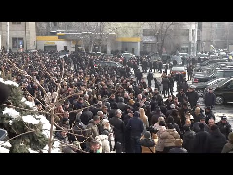 ՓԱՇԻՆՅԱՆԻ ՈՒ ՏԻՐԱԴԱՎԵՐԻ &laquo;ՈՒԽՏԵՐԹԸ&raquo;. ՈՒՂԻՂ