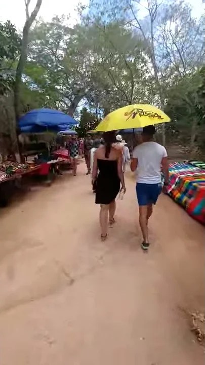 Vendors at Chichen Itza