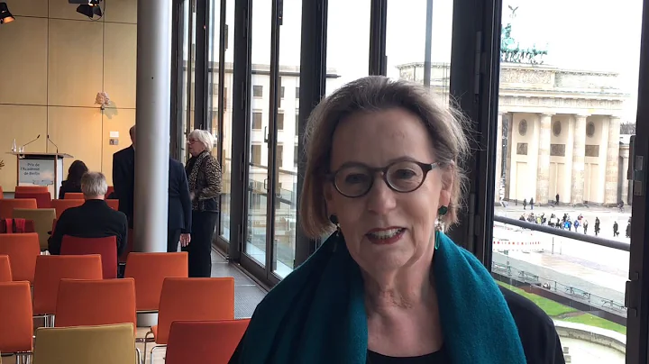 Christina Weiss spricht ber die Franzsische Biblio...
