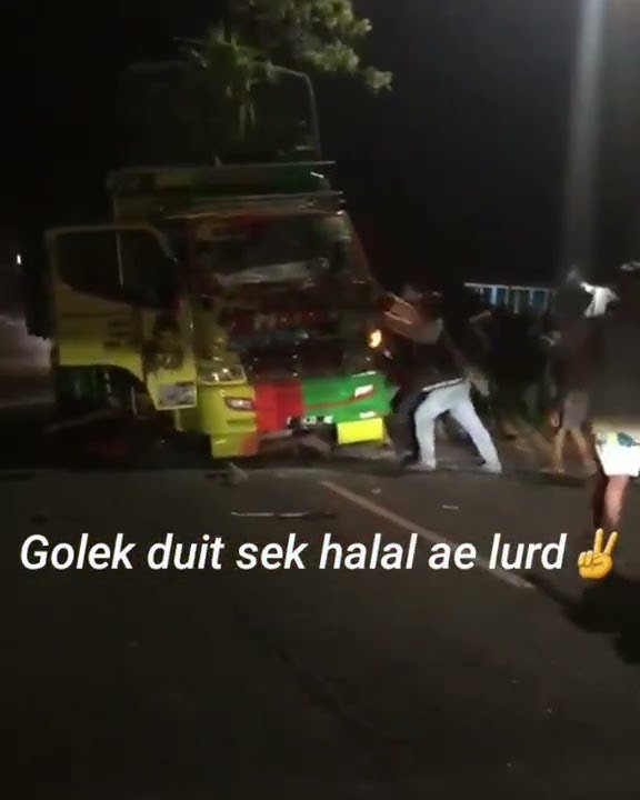 kecelakaan truk cabe