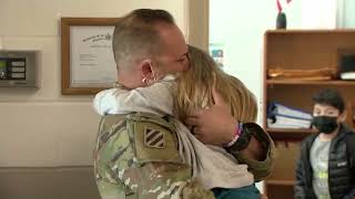 Staff sergeant surprises his daughter at Carmel elementary school