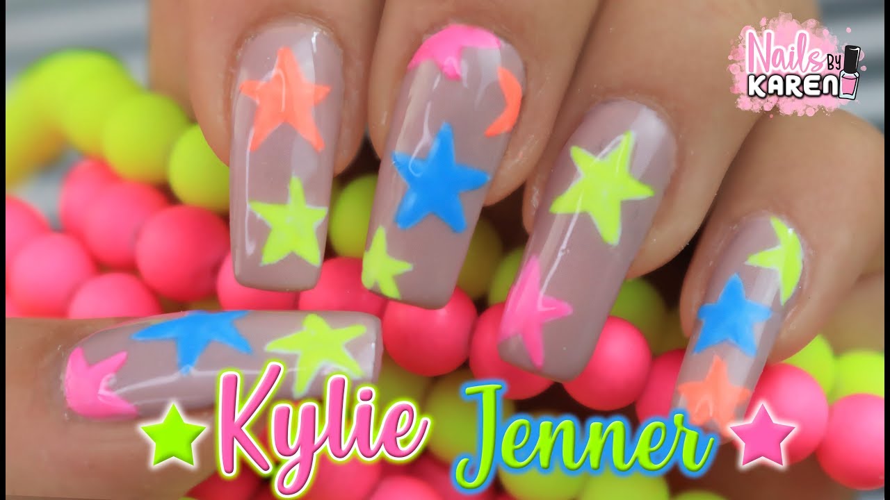 RECREANDO UÑAS NUEVAS de KYLIE JENNER | Estrellas Neon - thptnganamst.edu.vn