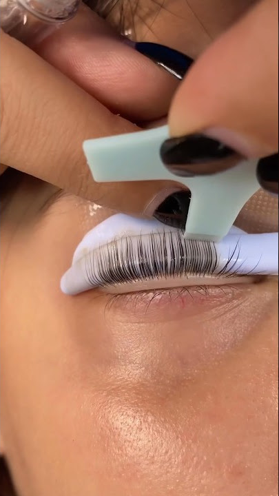Lash lift is a treatment where the lashes get a perm and a nice curl.😍 #lashlifttutorial