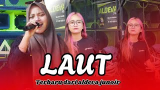 Terbaru dari aldeva junior [ Laut ] di goyang bareng dancer bulek nya aldeva02