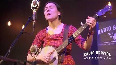 Elizabeth LaPrelle - "The House Carpenter" - Radio Bristol Sessions