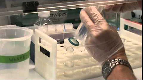 Adam Kustka lab: How to filter sterilize trace met...
