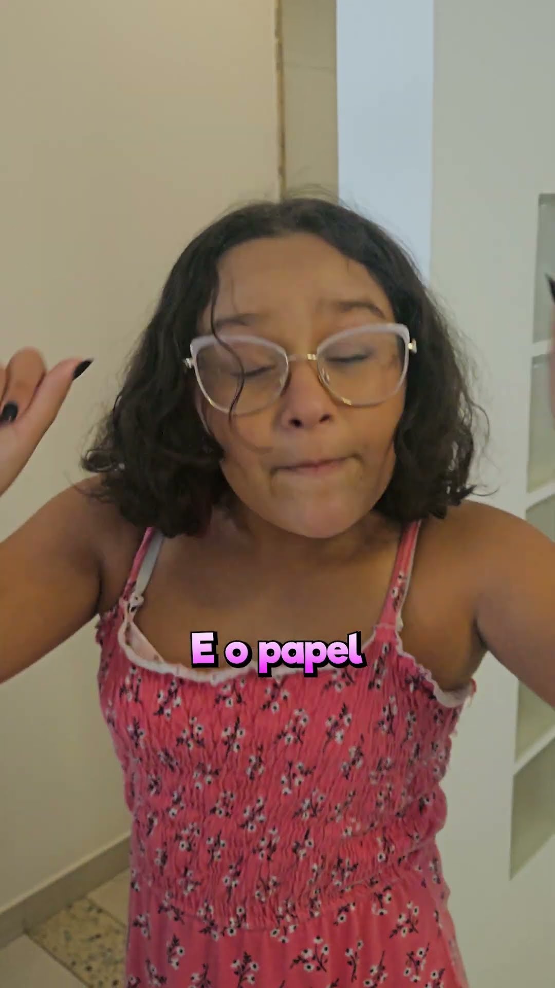 Me empresta um dinheiro?