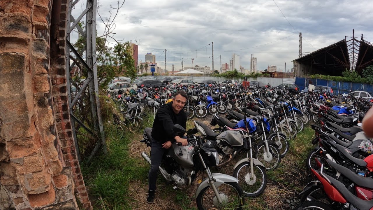 Moto de trilha só 1 500,00 Reais Motos Baixadas de Leilão 