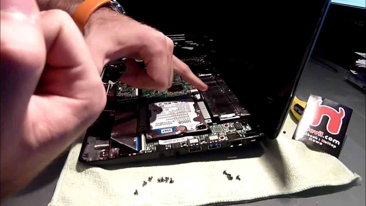 Asus eee pc 1215b как заменить батарейку Asus Eee PC 1215B RAM and HDD Upgrade Help - YouTube