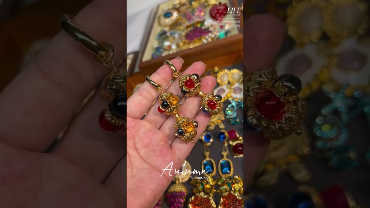 21 Coloured Glaze Vintage Earring 