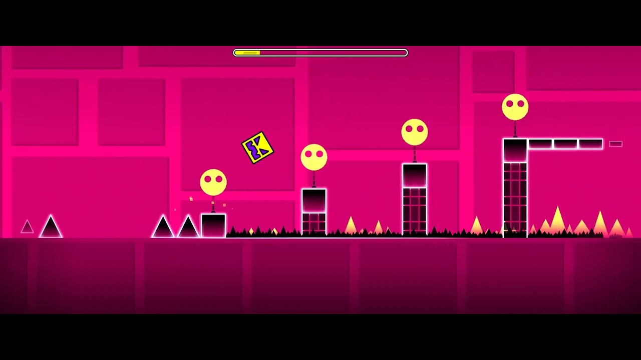 I GOT GEOMETRY DASH ON MY COMPUTER YAY - YouTube