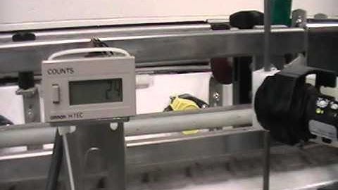 SpaceMaster Diffuse Proximity Sensor for Clear Bottles