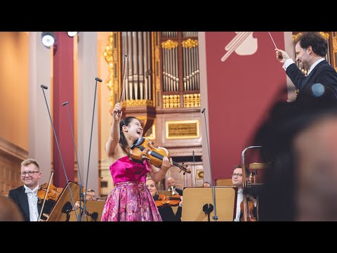 Hina Maeda (Japan): J. Brahms – Violin Concerto in D Major, Op. 77