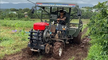 Xe công nông cầu đẩy anh trung lên dốc trời mưa bão cài 2 cầu rất khoẻ..