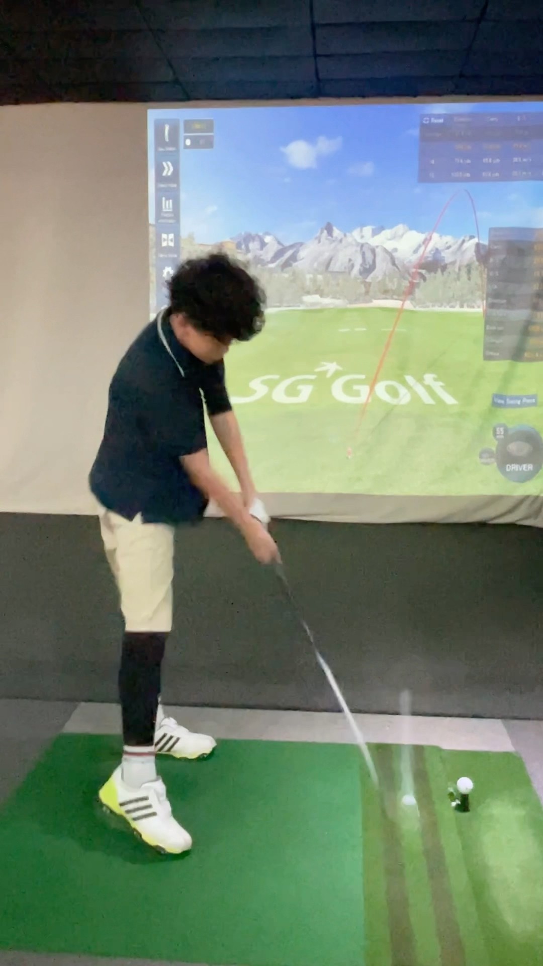 (golf familyVN)cậu bé có cú đánh slow motion đẹp quá ?#golf #shorts