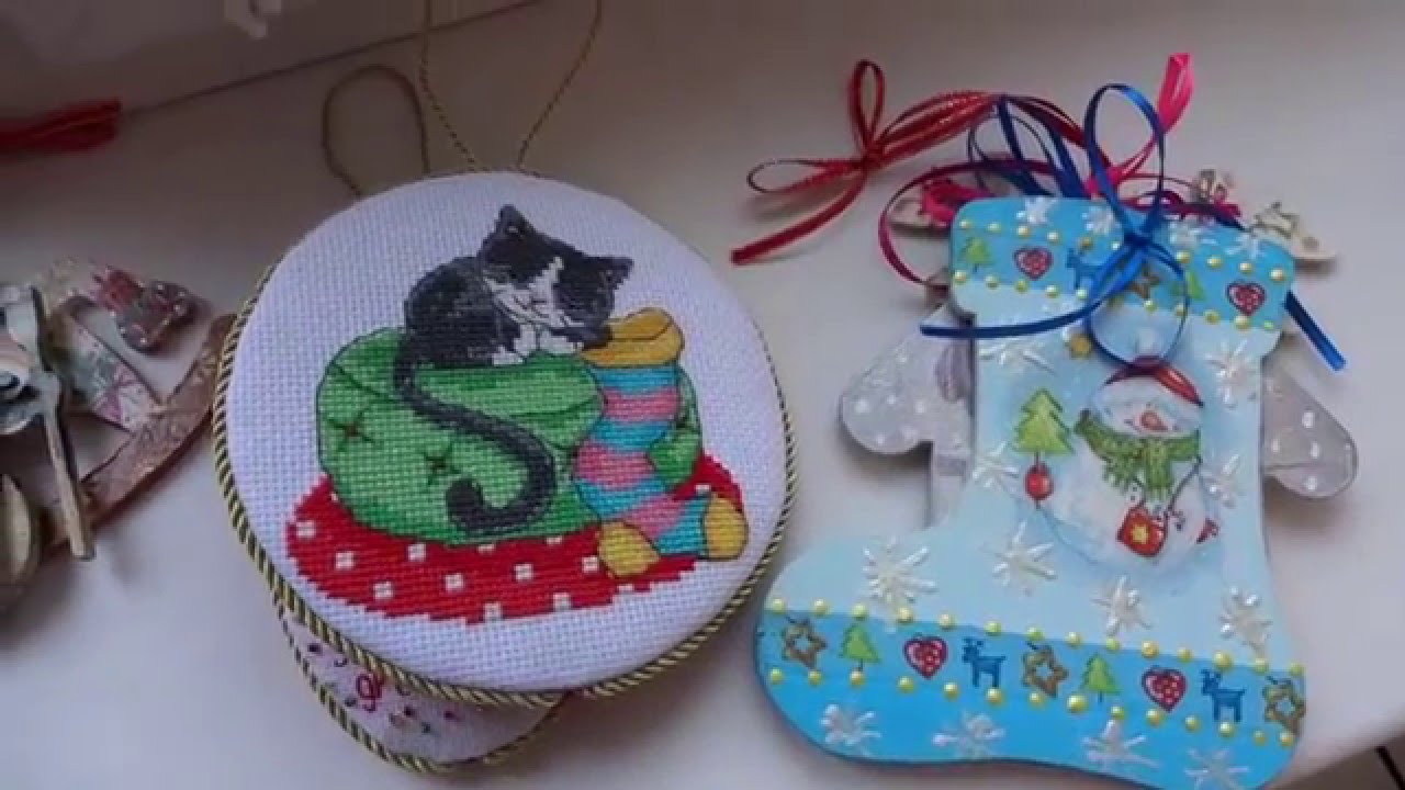 Новогодние игрушки (вышивка крестиком и декупаж 2015)