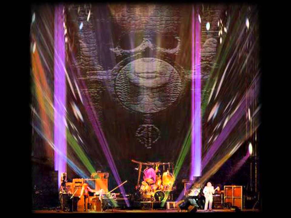 Emerson, Lake & Palmer Pictures at an Exhibition (Live 72674) YouTube Emerson, Lake & Palmer Pictures at an Exhibition (Live 72674) YouTube