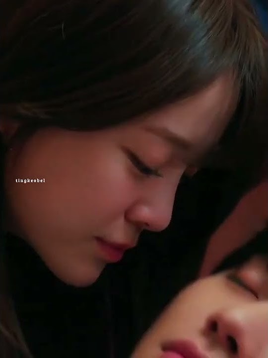 The way Ha Ri quietly kiss Tae Moo 🥰| Business Proposal E11