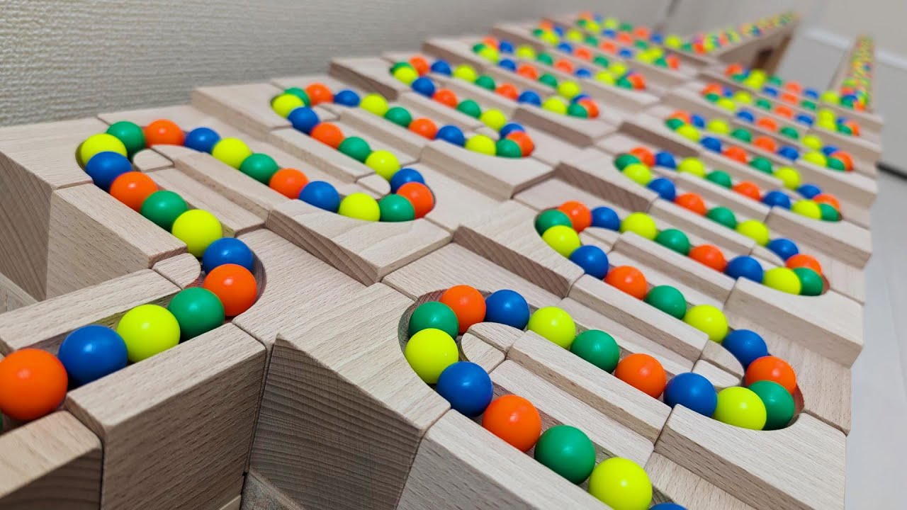 マーブルランレース☆バネのクルクル＋踏切バリア＋トラック＋回転プレート＋クアドリラ＋HABA＋キュボロ